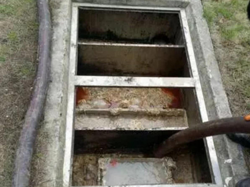 雨湖隔油池清理