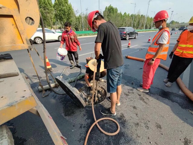 雨湖管道潜水封堵气囊