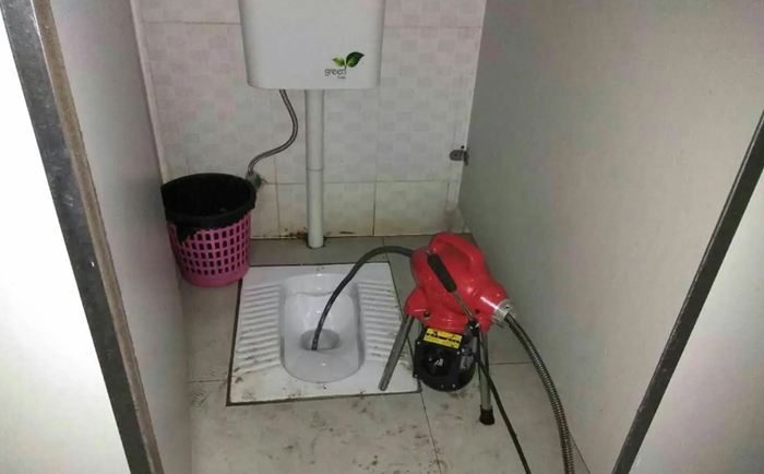 雨湖蹲便疏通